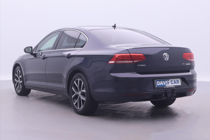 Volkswagen Passat 1,4 TSI 110kW DSG Comfort LED