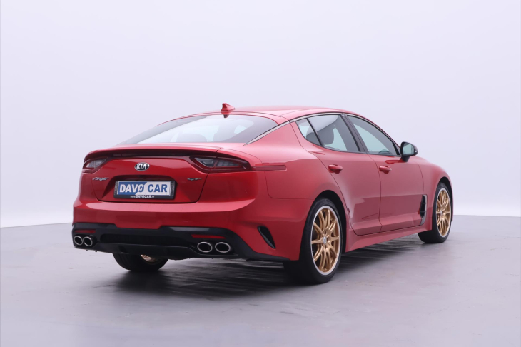 Kia Stinger 3,3 T-GDi 269kW GT DPH CZ