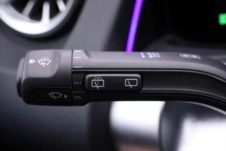 Mercedes-Benz GLB 2,0 200d 4MATIC AMG Premium