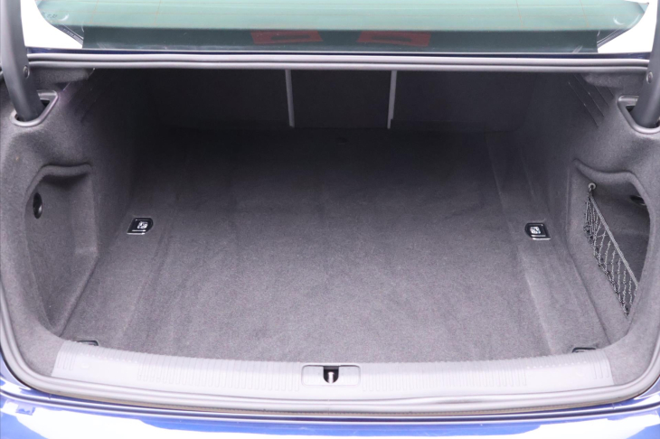 Audi A4 2,0 35 TDI CZ Advanced DPH