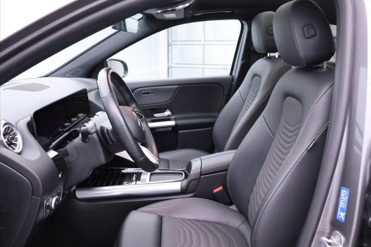 Mercedes-Benz GLA 2,0 250 4Matic A8 165kW