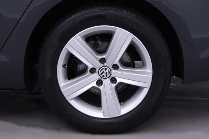 Volkswagen Golf 1,6 TDI Navi Aut.klima Kůže