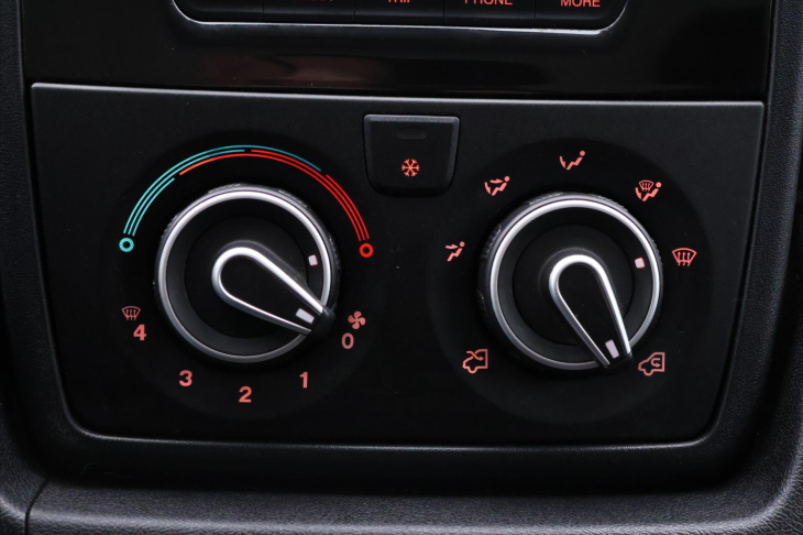 Peugeot Boxer 2,2 HDI 103kW CZ 1Maj L4H2 DPH