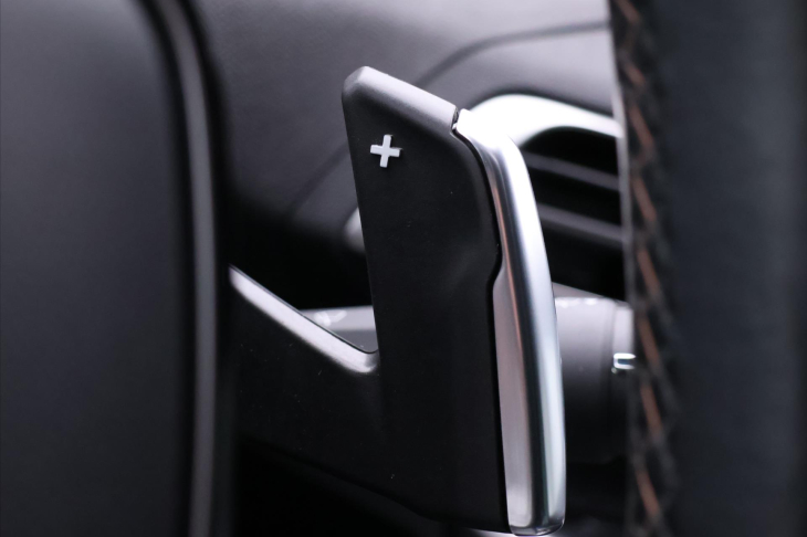 Peugeot 5008 1,6 i 133 kW GT-Line CZ 7-Míst