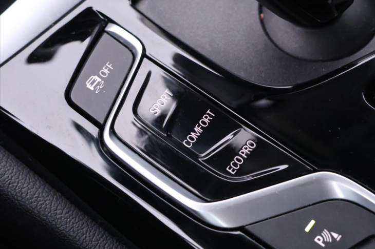 BMW Řada 5 2,0 520d 140 kW CZ DPH 1.Maj.