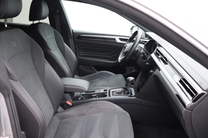Volkswagen Arteon Shooting Brake 2,0 TDI 110kW DSG R-Line CZ DPH