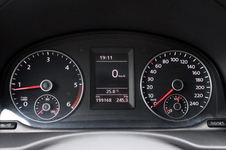 Volkswagen Caddy 2,0 TDI 4x4 Klima 5-Míst CZ