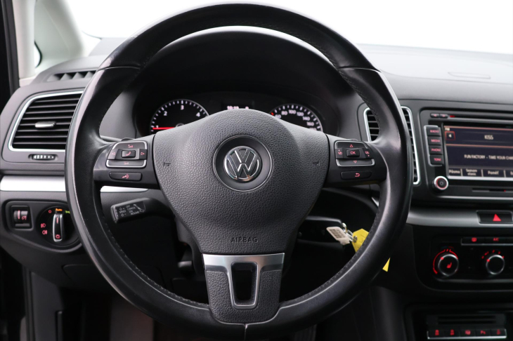 Volkswagen Sharan 2,0 TDI 130kW DSG Highline Xenon