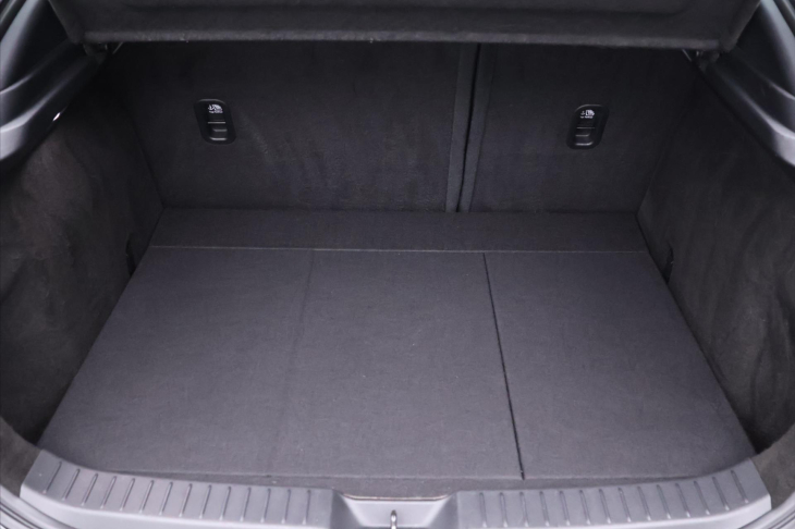 Mazda CX-30 2,0 Skyactiv-G 90kW CZ 1.Maj.