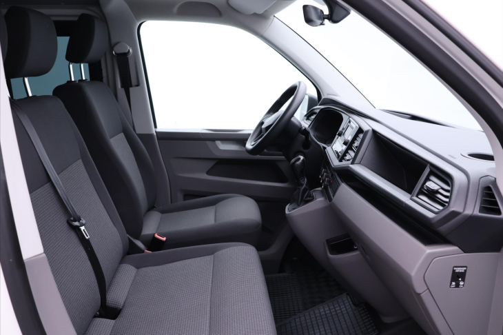 Volkswagen Transporter 2,0 TDI 110kW DSG 9-Míst CZ DPH