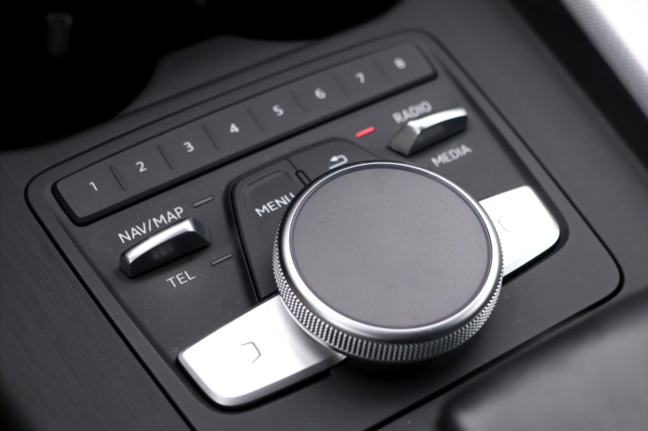 Audi A5 3,0 TDI 160kW Quattro CZ DPH
