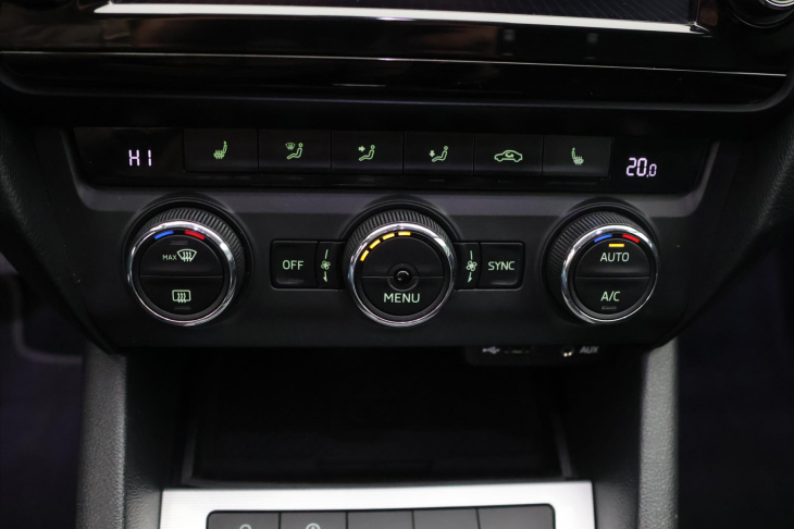 Škoda Octavia 1,6 TDI 81kW DSG Style Plus