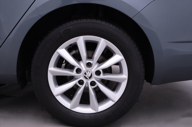 Škoda Octavia 1,6 TDI 81kW Ambition Klima