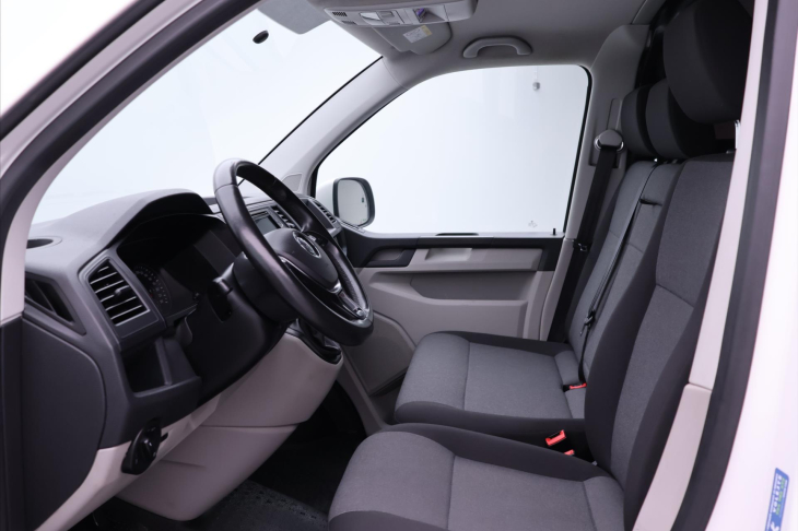 Volkswagen Transporter 2,0 TDI 110kW Long Tažné