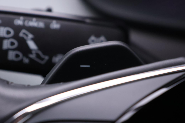 Škoda Scala 1,0 TSI 81kW DSG Style CZ DPH