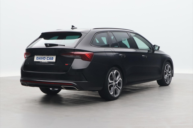 Škoda Octavia 2,0 RS TDI DSG 147kW DPH pano