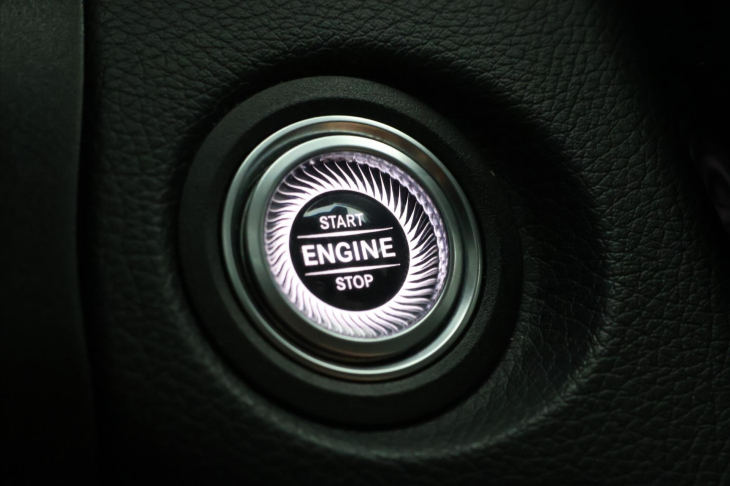 Mercedes-Benz GLC 2,0 220d 143kW 4X4 LED