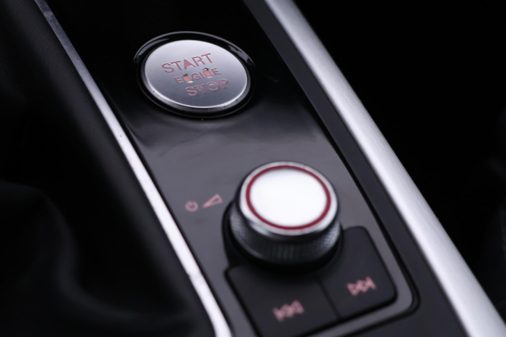 Audi A6 3,0 TDI 180kW quattro S-Line CZ