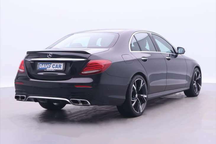 Mercedes-Benz Třídy E 3,5 400 245kW Aut. 4MATIC CZ
