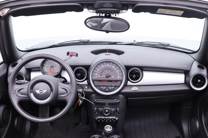 Mini One 1,6 i 72kw Cabrio serv. kniha