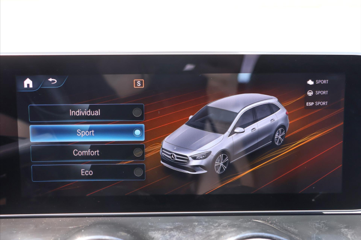 Mercedes-Benz Třídy B 2,0 200d 110kW Aut. LED CZ