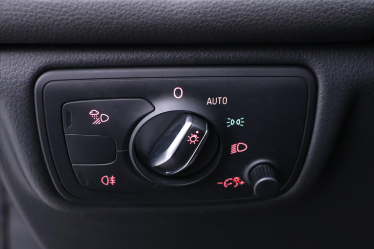 Audi A6 Allroad 3,0 TDI 200kW Quattro DPH