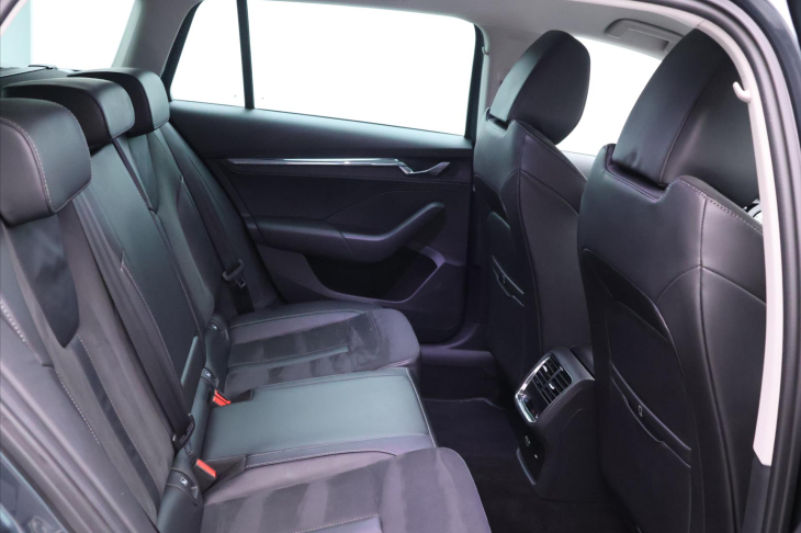 Škoda Octavia 1,0 eTSI DSG Style Plus DPH