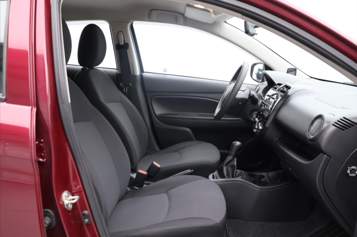 Mitsubishi Space Star 1,0 i Klimatizace CZ