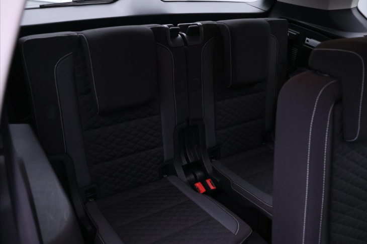 Volkswagen Touran 1,4 TSI 110kW DSG Join 7-Míst