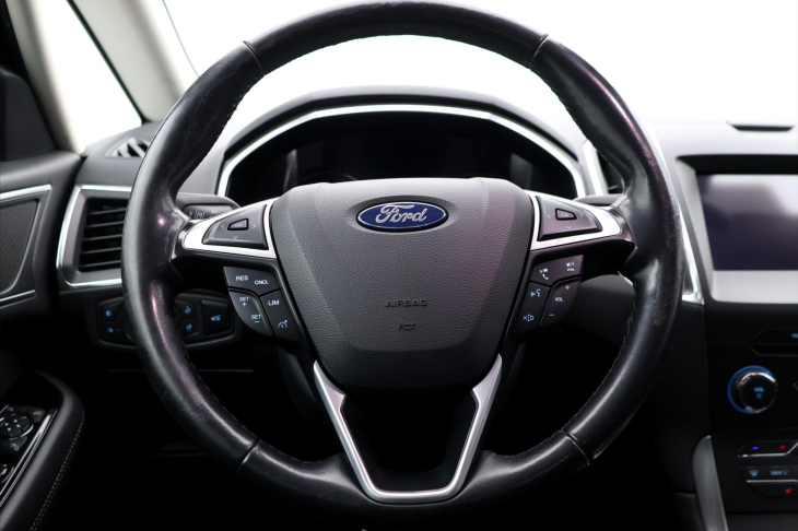 Ford S-MAX 2.0 TDCi 140kW Titanium DPH