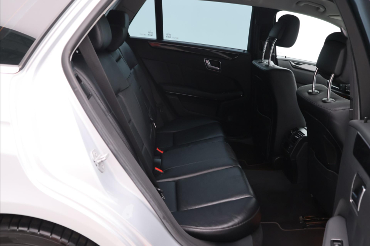 Mercedes-Benz Třídy E 3,0 350CDI 170kW CZ Avantgarde