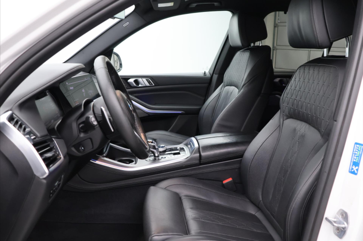 BMW X5 3,0 M50d 294kW CZ DPH FULL SERVIS