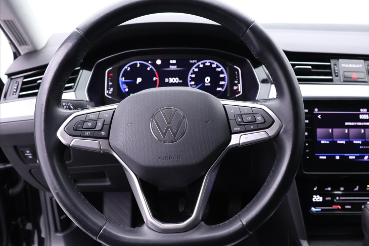 Volkswagen Passat 2,0 TDI 110kW DSG Matrix Virtual