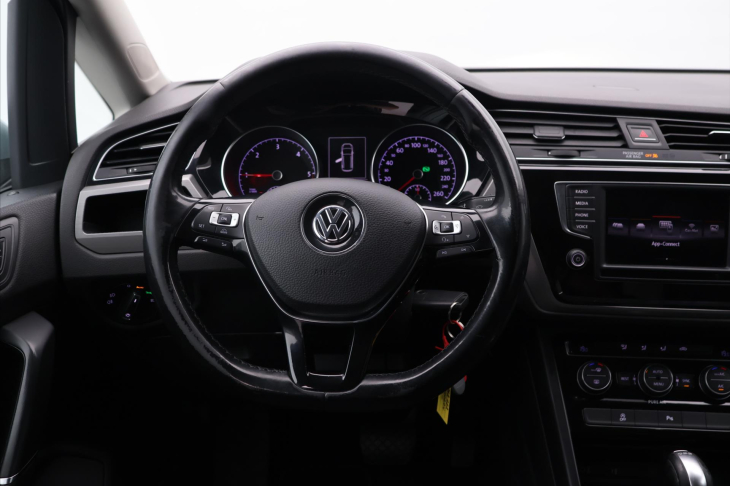 Volkswagen Touran 1,6 TDI 81kW DSG 7-Míst Tažné