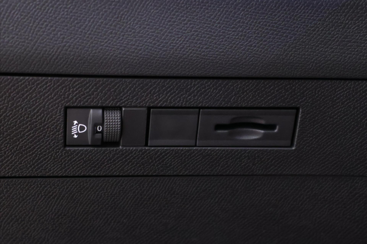 Opel Astra 1,2 Turbo 81kW Edition CZ