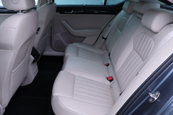 Škoda Superb 2,0 TSI 206kW DSG 4x4 CZ L&K