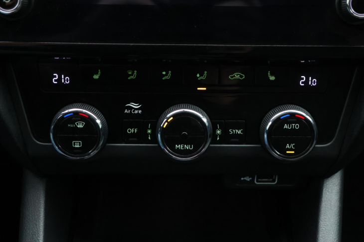 Škoda Octavia 1,6 TDI LEDCZ DPH 1.Maj.