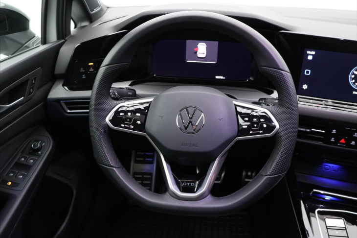 Volkswagen Golf 2,0 GTD 147kW DSG CZ DPH