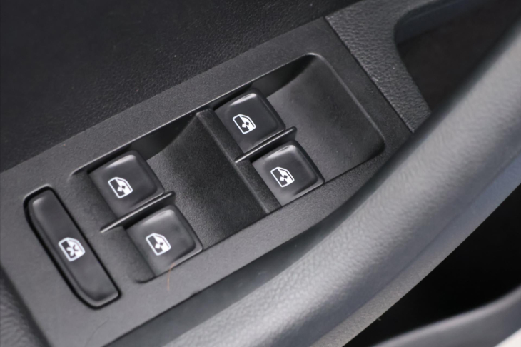 Škoda Octavia 2,0 TDI 135kW DSG RS Webasto