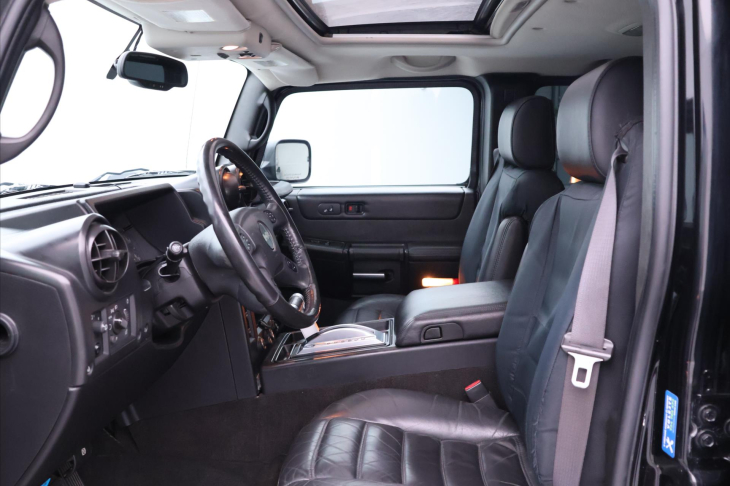Hummer H2 6,0 i 237kW Automat 4x4 Kůže