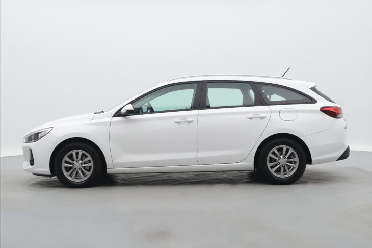 Hyundai i30 1,6 CRDi 81kW Trikolor tažné