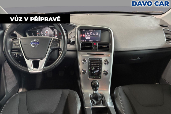 Volvo XC60 2,4 D4 140kW Momentum CZ