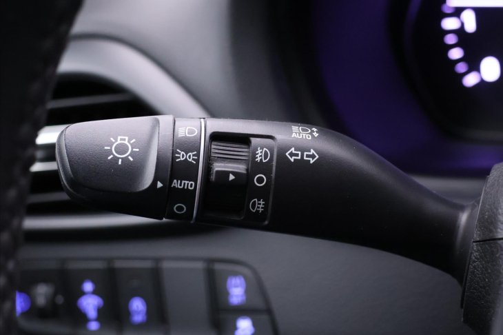 Hyundai i30 1,0 T-GDi 88kW CZ DPH