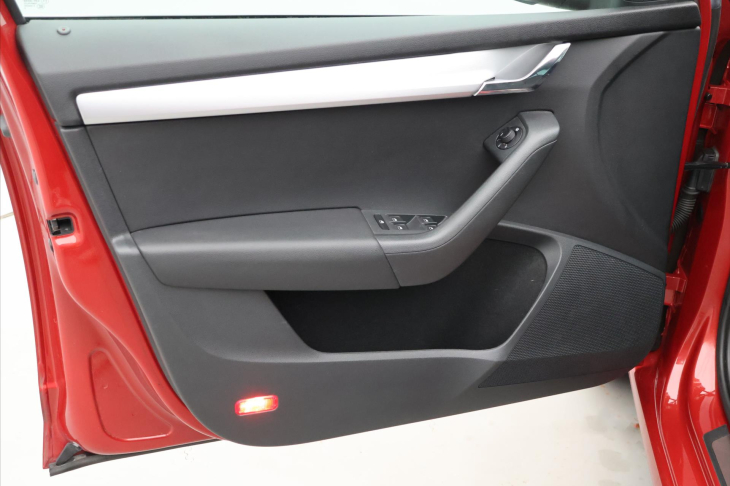 Škoda Octavia 1,4 TSI 103kW Elegance Plus