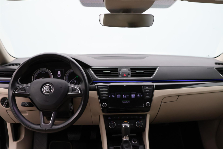 Škoda Superb 1,8 TSI 132kW DSG CZ L&K
