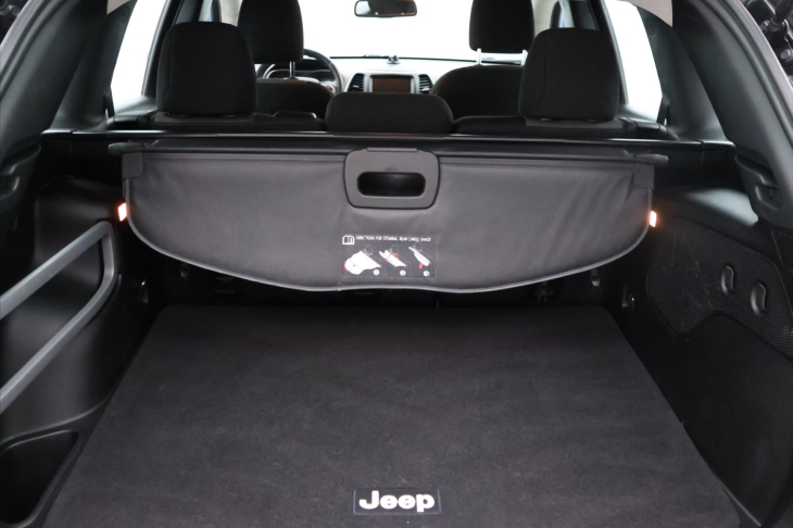 Jeep Cherokee 2,0 CRDI 125kW Aut. 4x4
