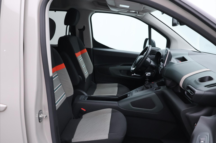 Citroën Berlingo 1,5 BlueHDI 96kW Shine XL CZ