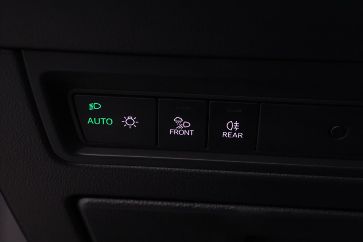 Volkswagen Touareg 3,0 TDI V6 210kW 4M CZ DPH