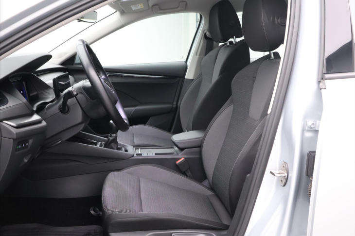Škoda Octavia 2,0 TDI 85kW Ambition CZ DPH