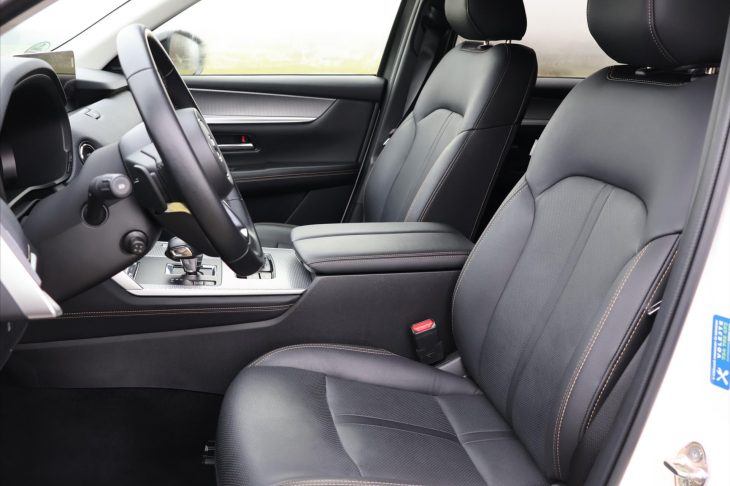 Mazda CX-60 3,3 D 187kW CZ Homura 1Maj DPH